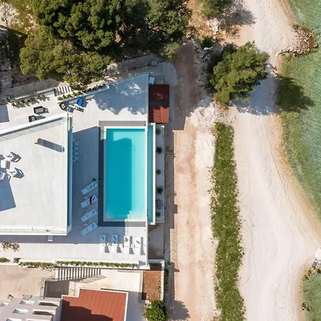 Beachfront Milka With Pool Вилла Трогир