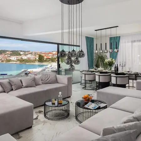 Beachfront Milka With Pool Вилла *