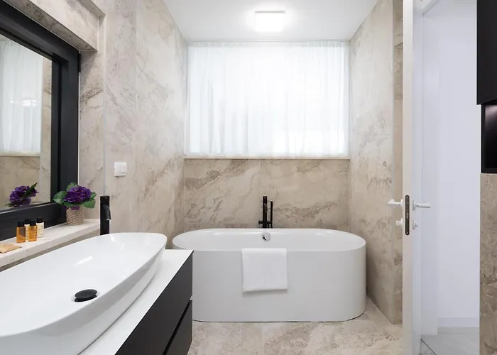 Vila Beachfront Milka With Pool Trogir